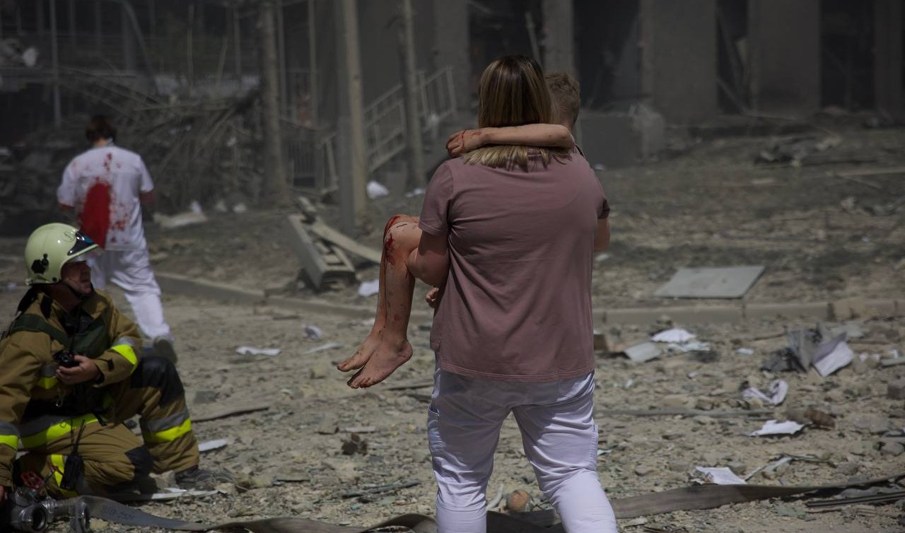 Ukrayna’daki saldırıda can kaybı 17’ye çıktı