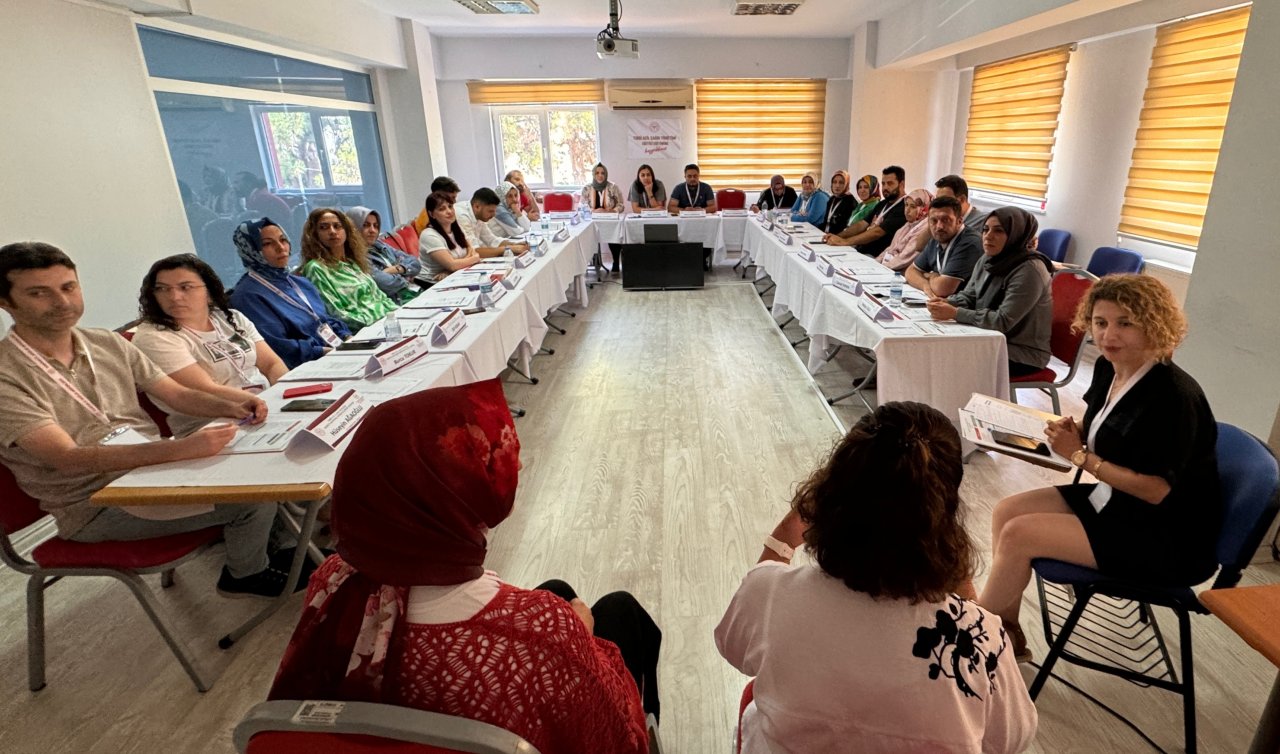 112 acil çağrı merkezlerinde tıbbi acil çağrıları yanıtlandı