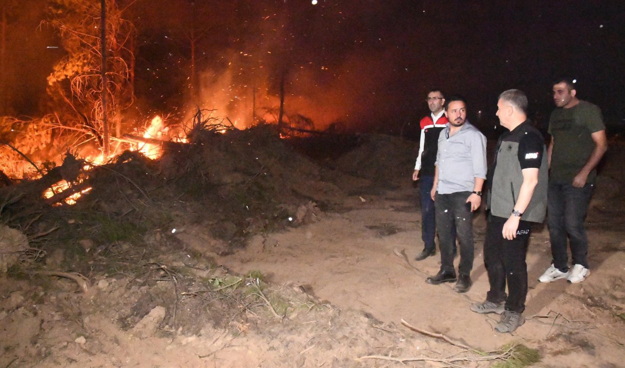 Uşak’ta 2 ayrı yerdeki orman yangınları 17 saate kontrol altına alındı