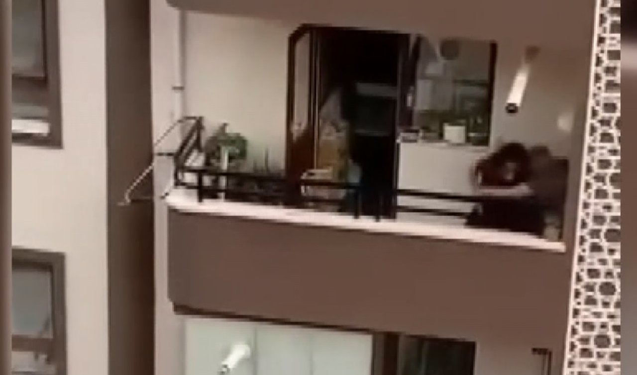  Balkonda tartıştığı annesini bıçakla yaraladı! 