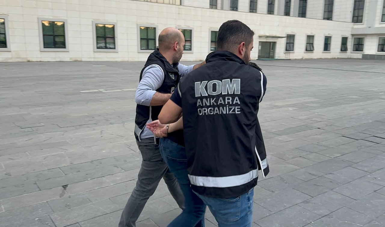 Eski polis olan FETÖ firarisi gizli bölmede saklanırken yakalandı