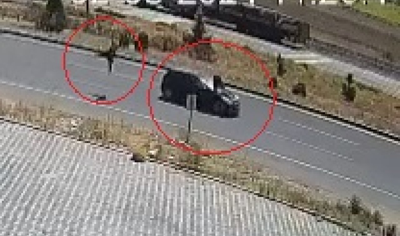  Düşürdüğü cüzdanını almak için geri dönen yayaya otomobil çarptı