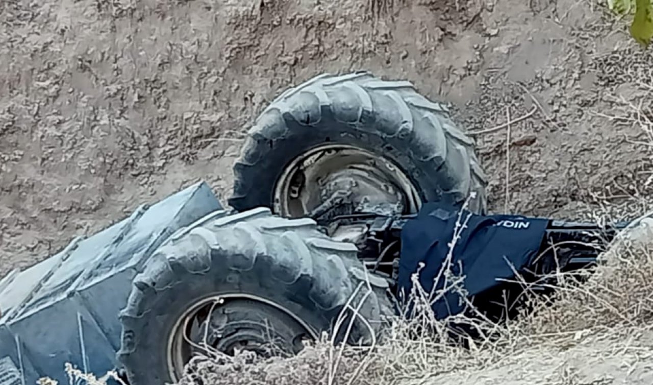  Devrilen traktördeki evli çift öldü çocukları yaralandı