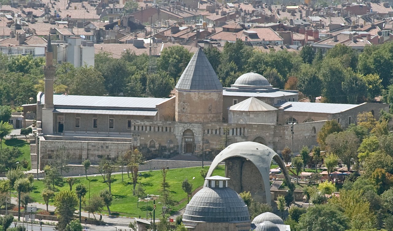 Türkiye’nin en dindar illeri açıklandı! Bakın Konya kaçıncı sırada yer alıyor. Herkesi şaşırtan o şehir kimsenin aklına gelmezdi