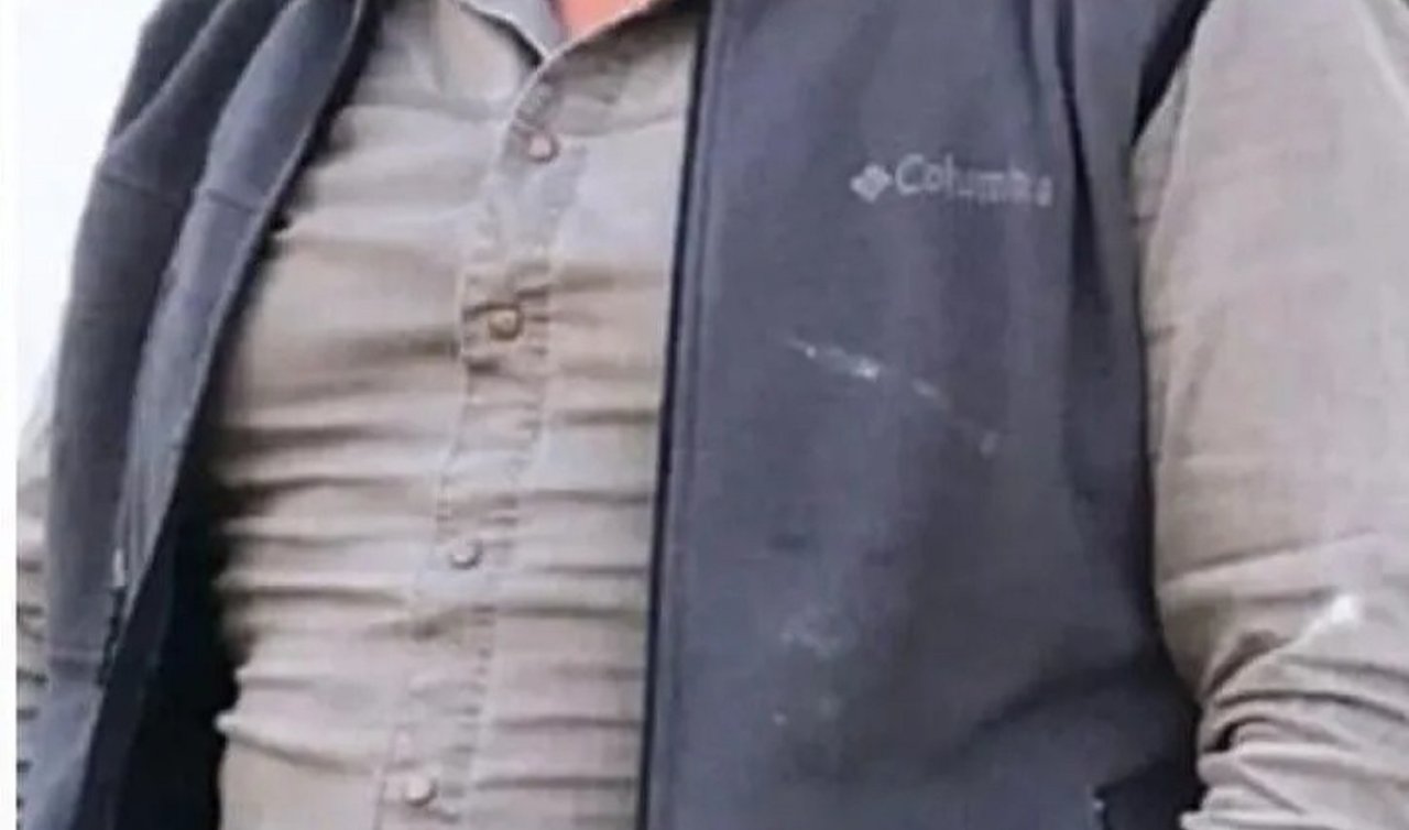 Otomobil hendeğe düşüp istinat duvarına çarptı; 2 ölü