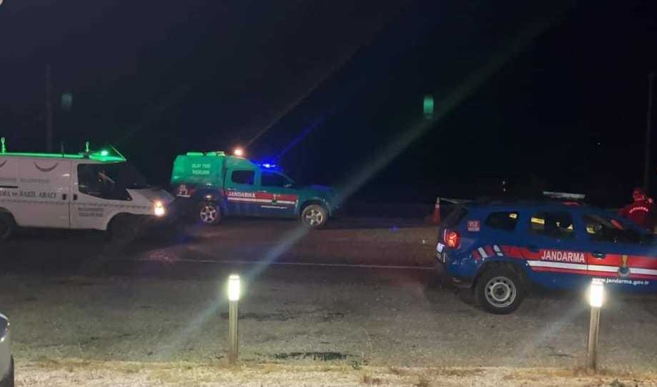  Yolun karşısına geçerken iki otomobilin çarptığı kadın öldü