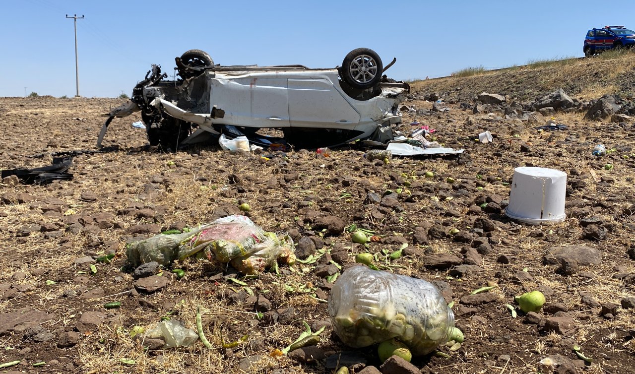 Şarampole devrilen otomobildeki 1 kişi öldü 3 kişi yaralandı