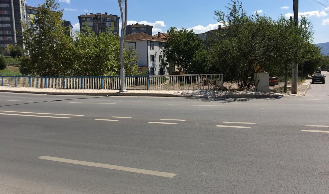 Bisikletle işe giderken düştü hastanede öldü! 