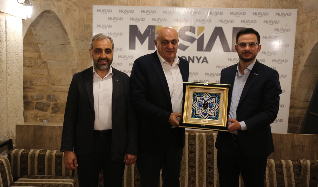 Konya’da Başkan Erkoyuncu 5yüz programında tecrübelerini paylaştı