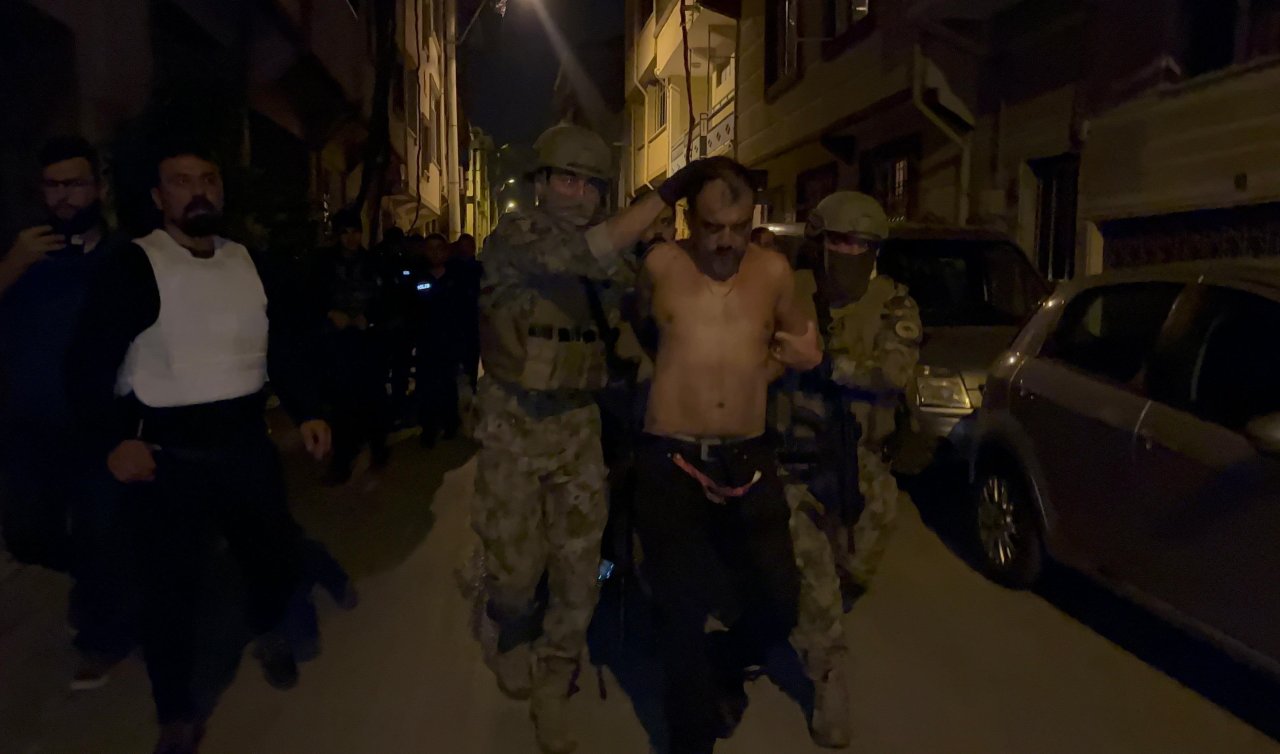 Polis ekibine evinin penceresinden silah doğrulttu: şüpheli operasyonla yakalandı