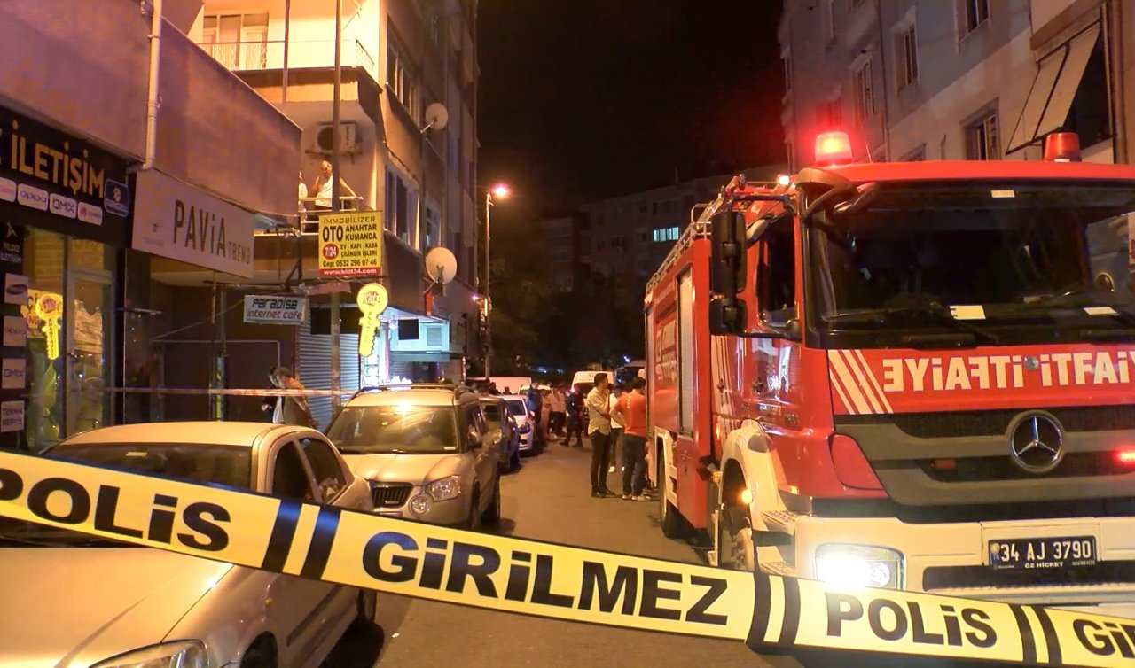  İnternet kafenin önüne patlayıcı madde atıp kaçtılar