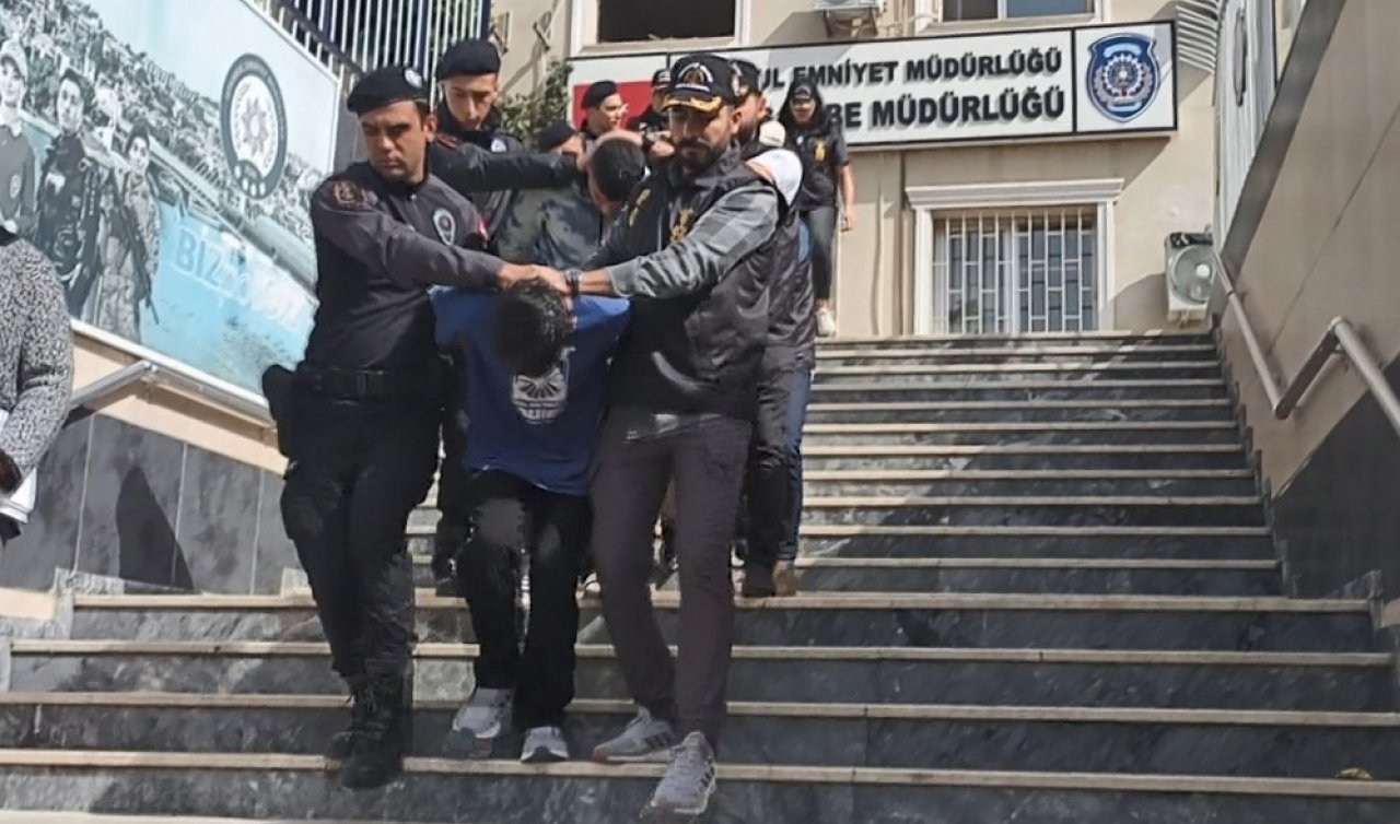 Arkadaşlarını elektrik vererek öldüren şüpheliler adliyeye sevk edildi