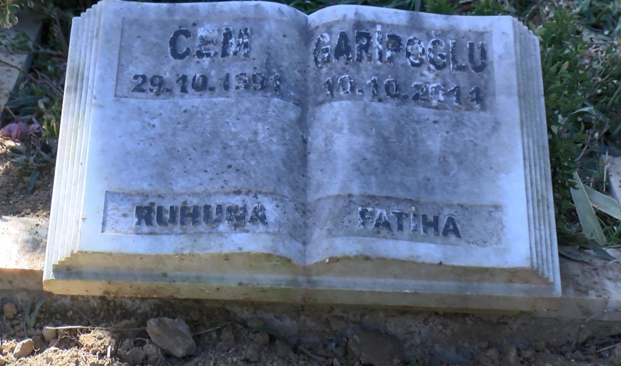  Cem Garipoğlu’nun mezarının son görüntüsü