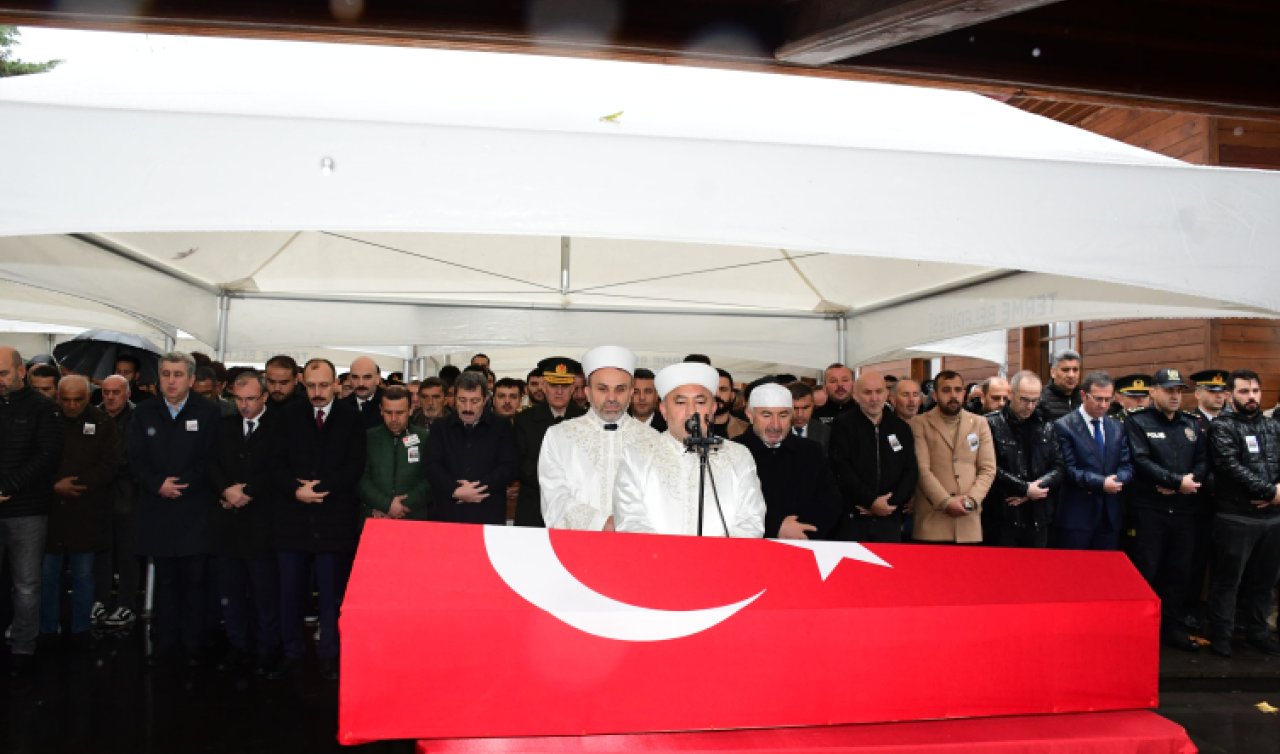  Pençe-Kaplan şehidimiz son yolculuğuna uğurlandı