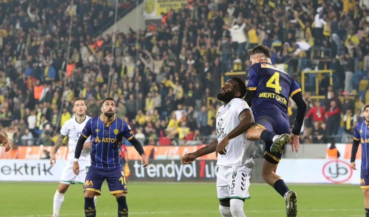 Lider Kocaelispor Başkentte Kaybetti: 4-2