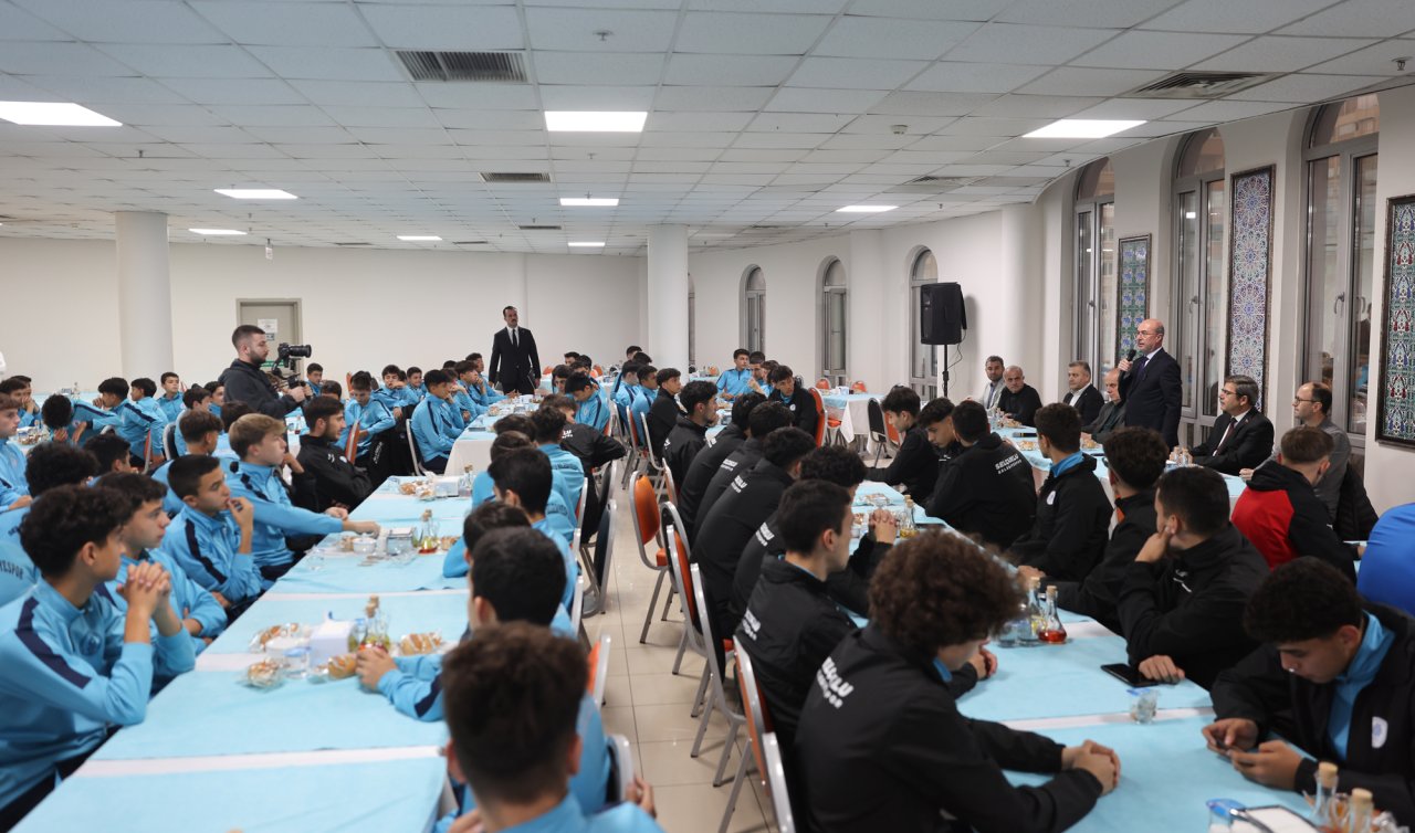  Selçuklu Belediyespor’da moral yemeği