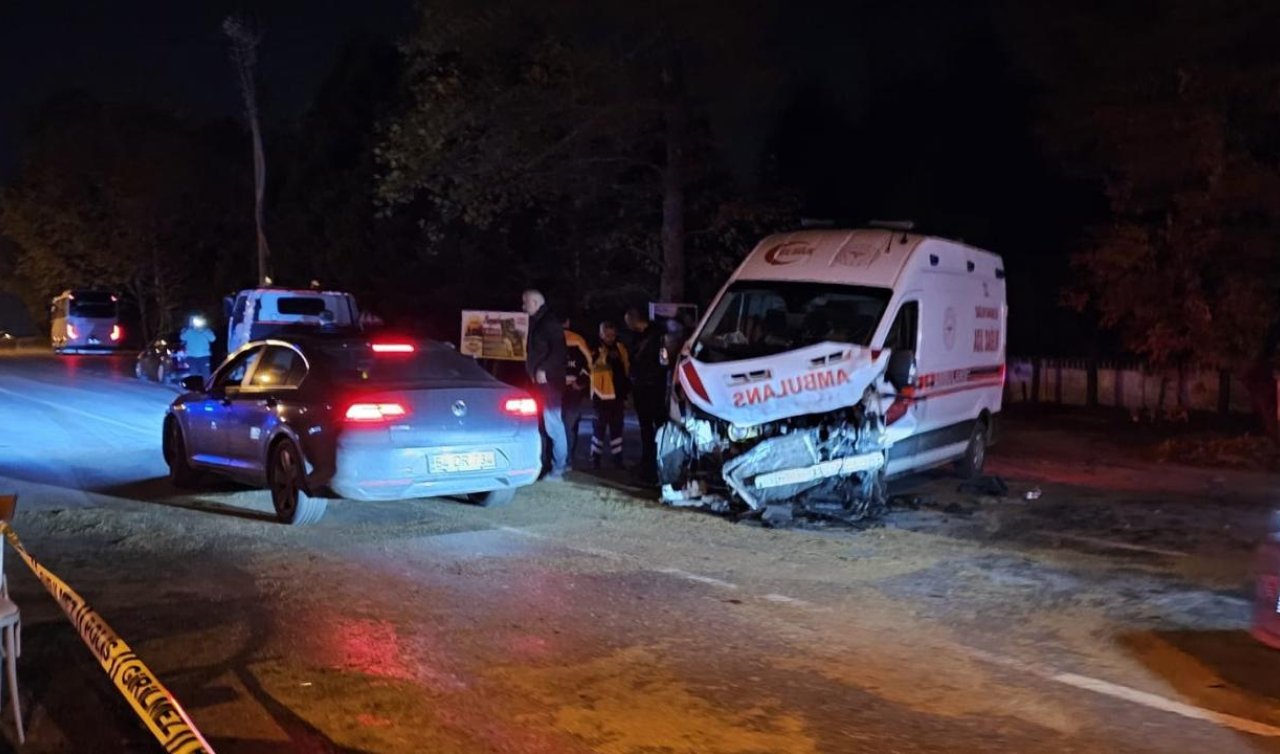 Ambulans zincirleme kazaya karıştı: 1 ölü