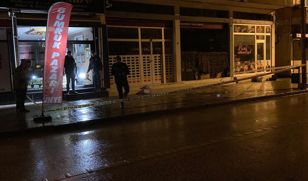  Kuyumcu dükkanına silahlı saldırı