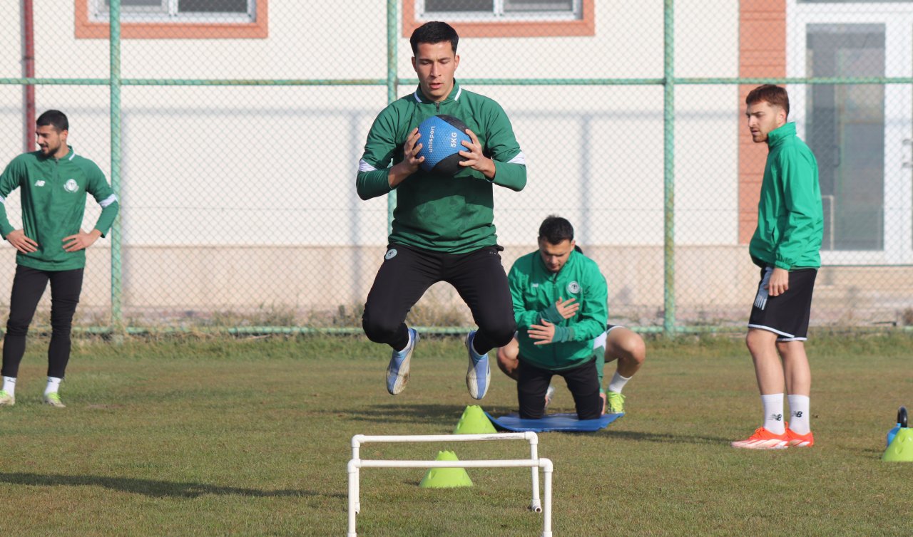  1922 Konyaspor lidere hazırlanıyor