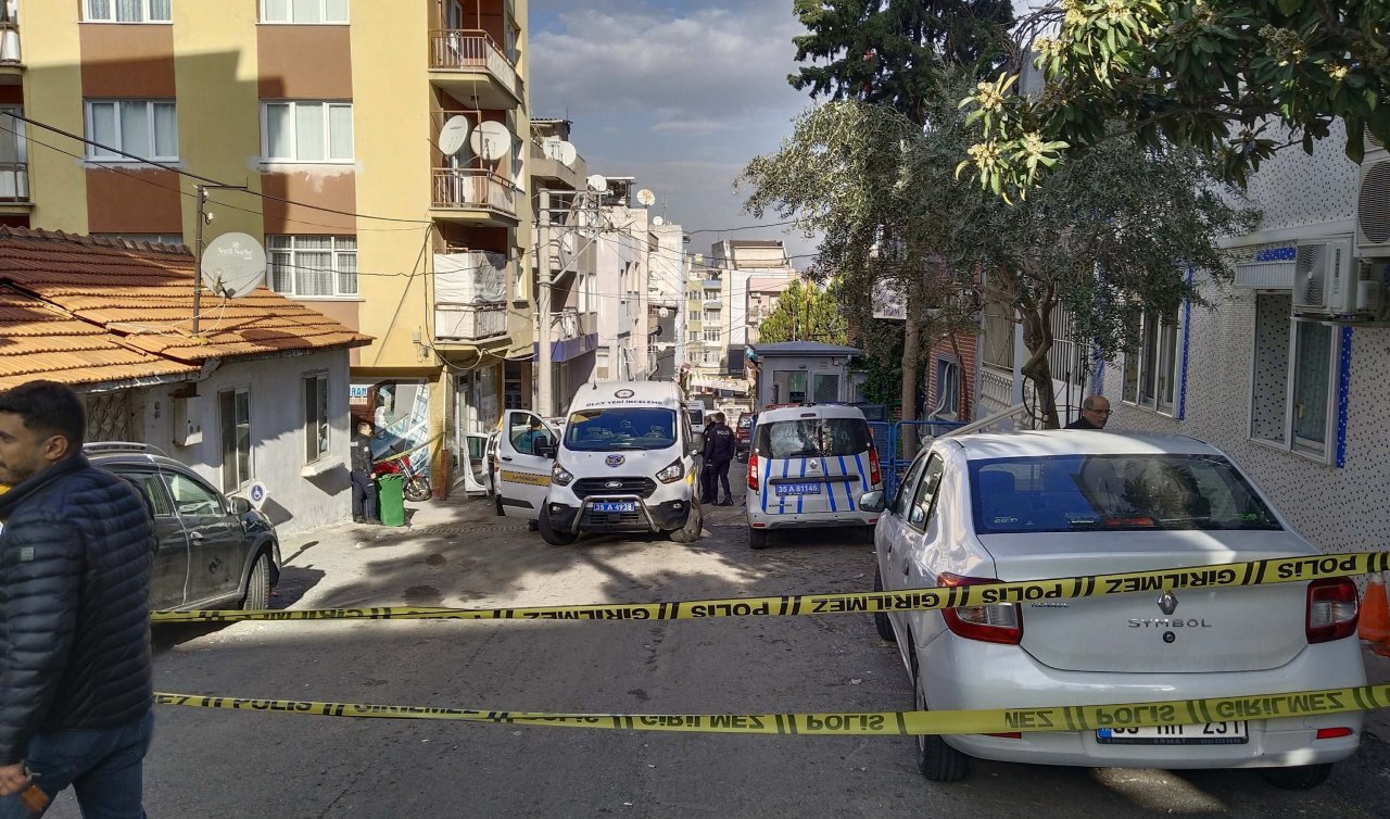 Otomobilindeki kadın cesedi ile polis merkezine gitti