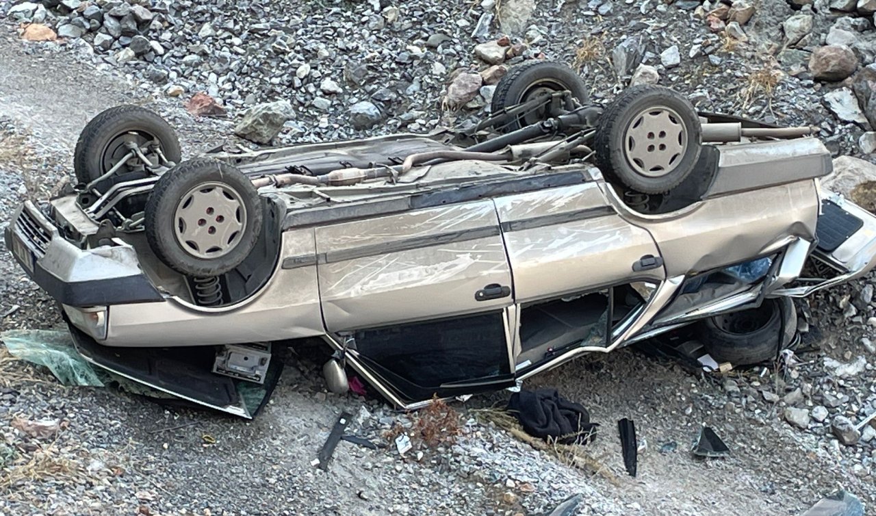 Dere yatağına düşen otomobilden yara almadan çıktı