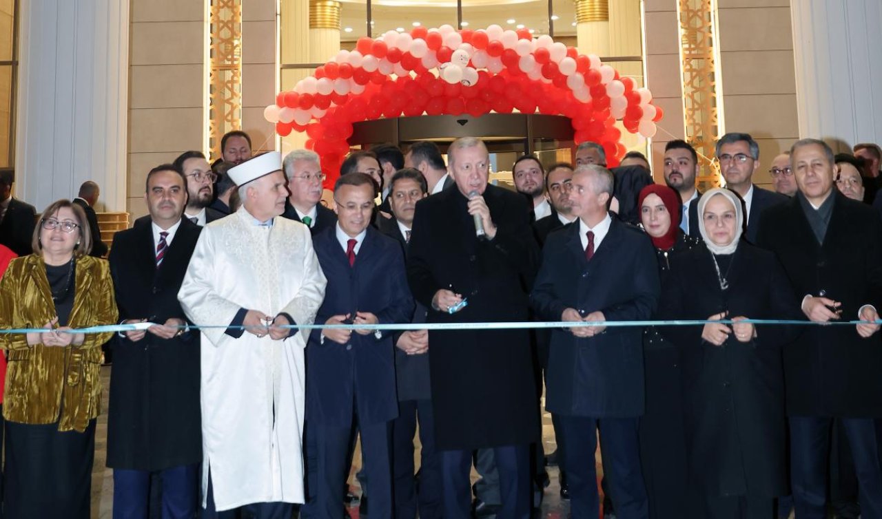 Cumhurbaşkanı Erdoğan Gaziantep Şahinbey Millet Kütüphanesi’nin açılışını yaptı