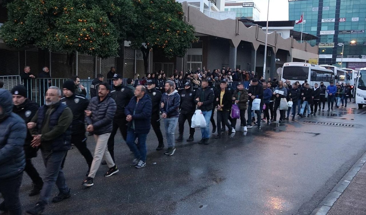  Gümrük idaresi çalışanlarına “Zincir’’ operasyonu: 91 tutuklama