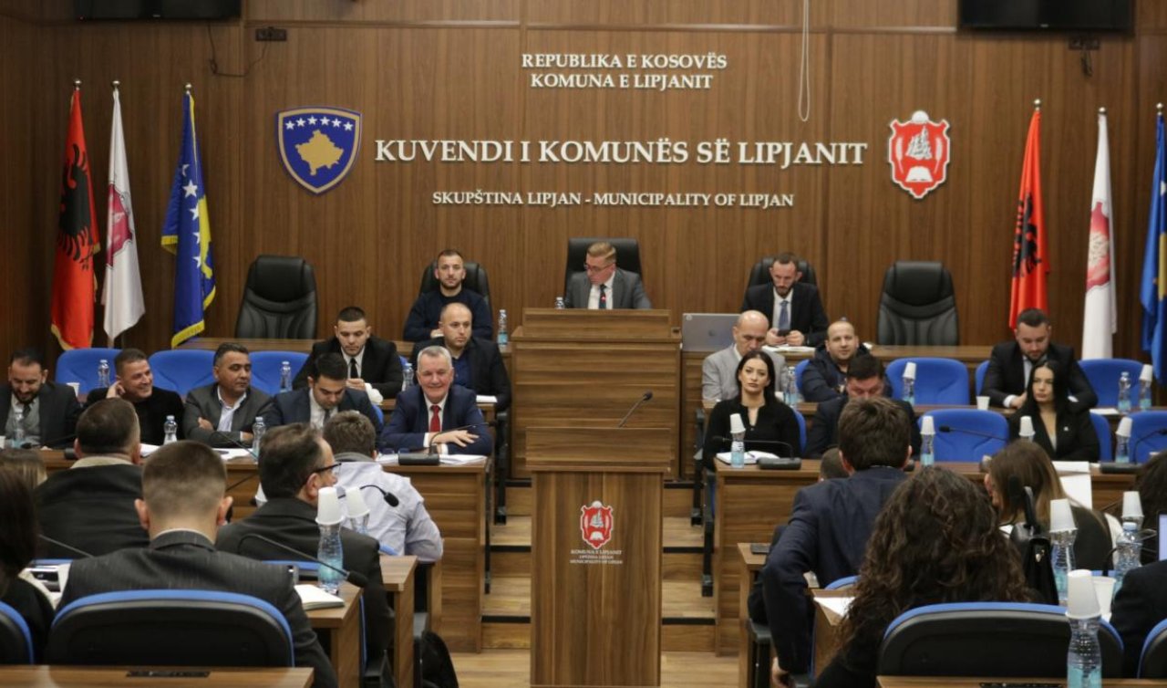  Türkçe Kosova’da “resmi kullanımda dil’’ oldu