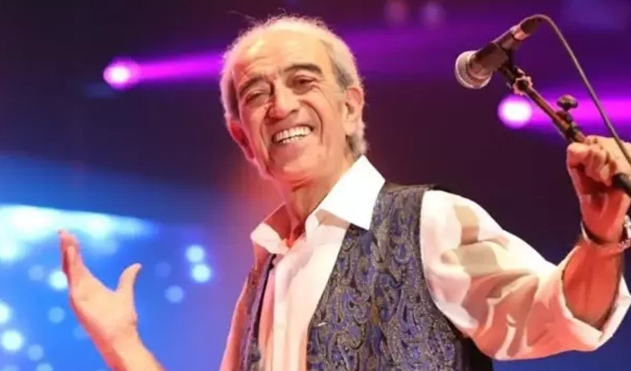 Edip Akbayram kaza geçirdi: Yoğun bakıma kaldırıldı