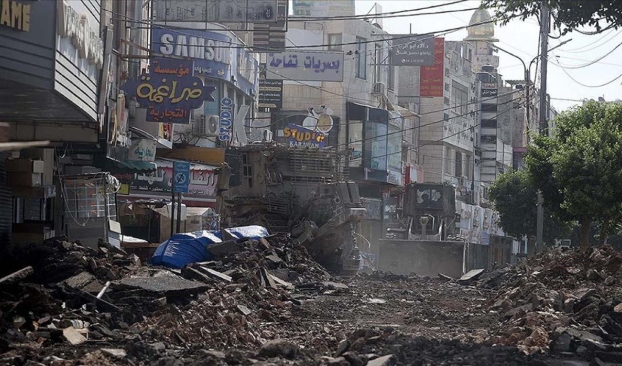 Katil İsrail’in Cenin’de düzenlediği hava saldırısında 6 Filistinli öldü