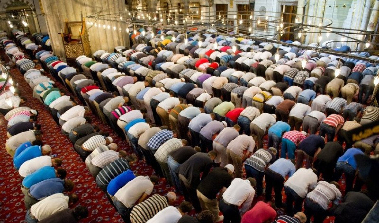 Cuma namazı saat kaçta? 7 Şubat 2025 Konya, İstanbul, İzmir, Ankara namaz vakitleri...