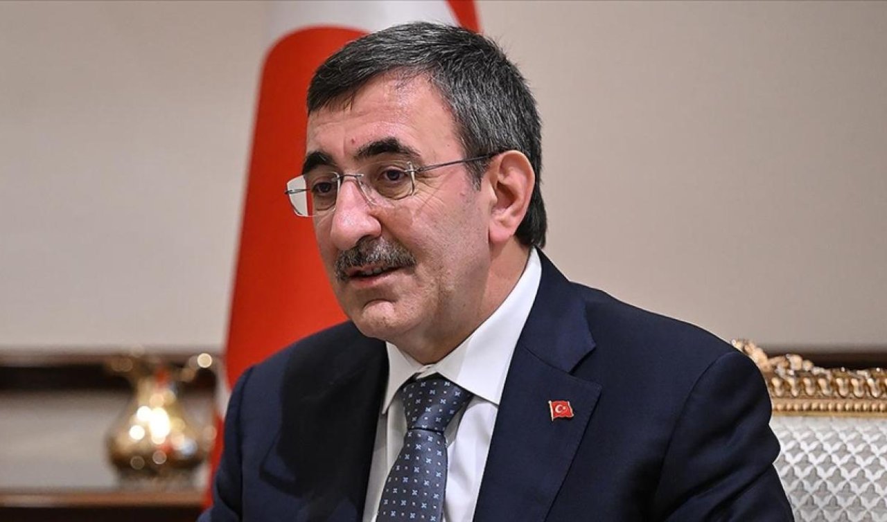  Cevdet Yılmaz: Kadınsız kalkınma da demokrasi de yarım kalır