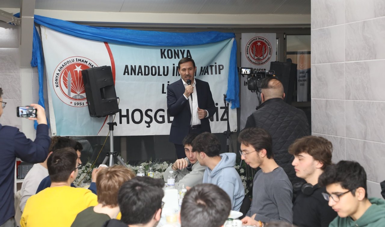 Hasan Kılca öğrencilik döneminde kaldığı yurtta iftar yaptı 