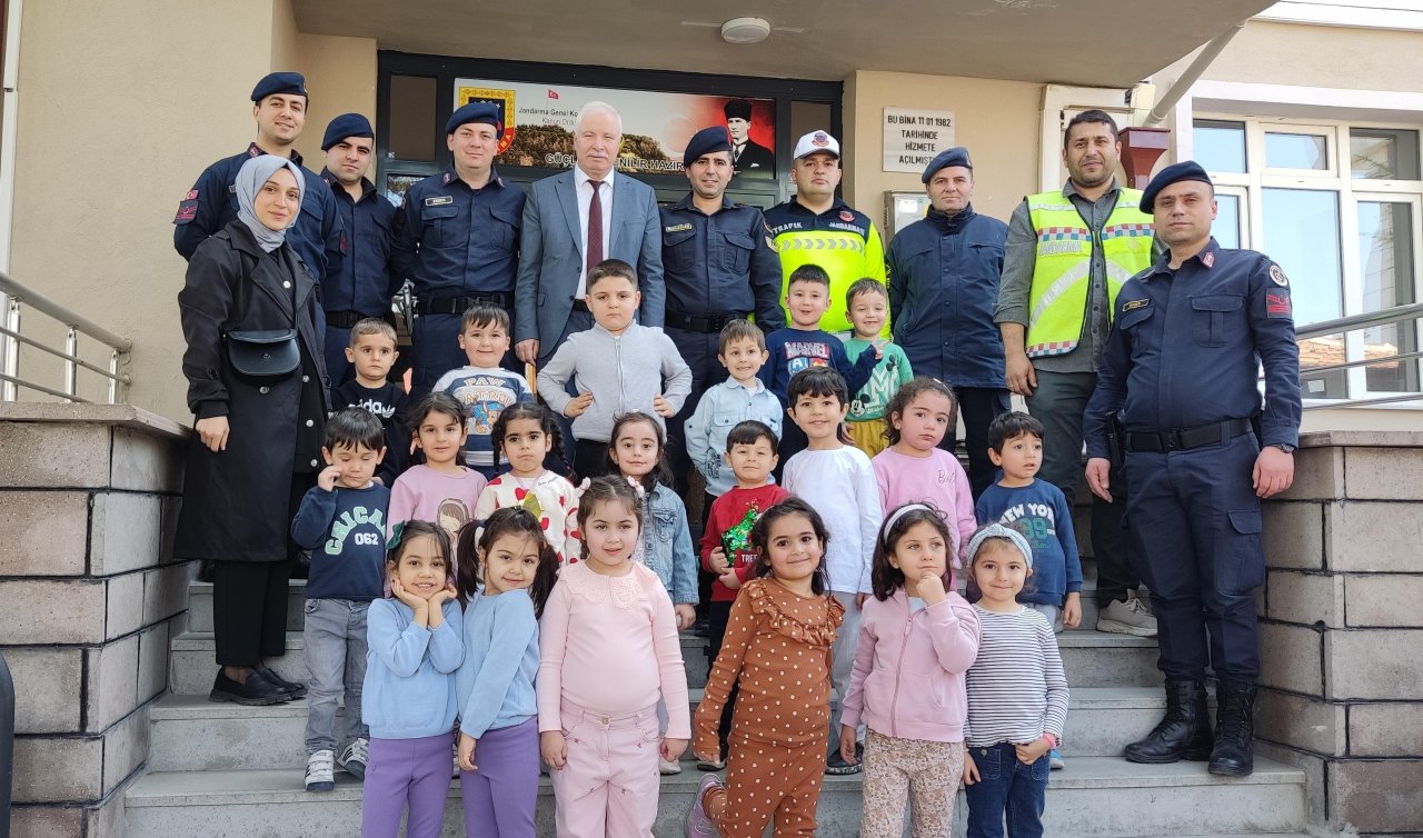 Kulu anaokulu öğrencilerinin jandarma ziyareti
