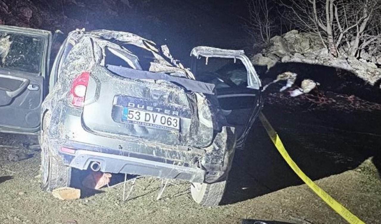 Uçuruma yuvarlanan cipteki karı- kocayı ölüm ayırdı