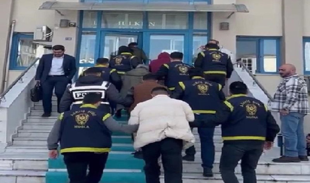 7 yıl önce çöp konteynerinde ölü bulunan bebeğin anne ve babası cinayetten tutuklandı