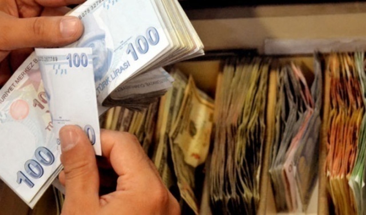 İBB ÜNİVERSİTE BURSU 2. TAKSİT TARİHİ 2025 | İBB Genç Üniversiteli Eğitim Desteği 2. taksit ödemesi ne zaman, ayın kaçında yapılacak? İBB burs ücretleri ne kadar?