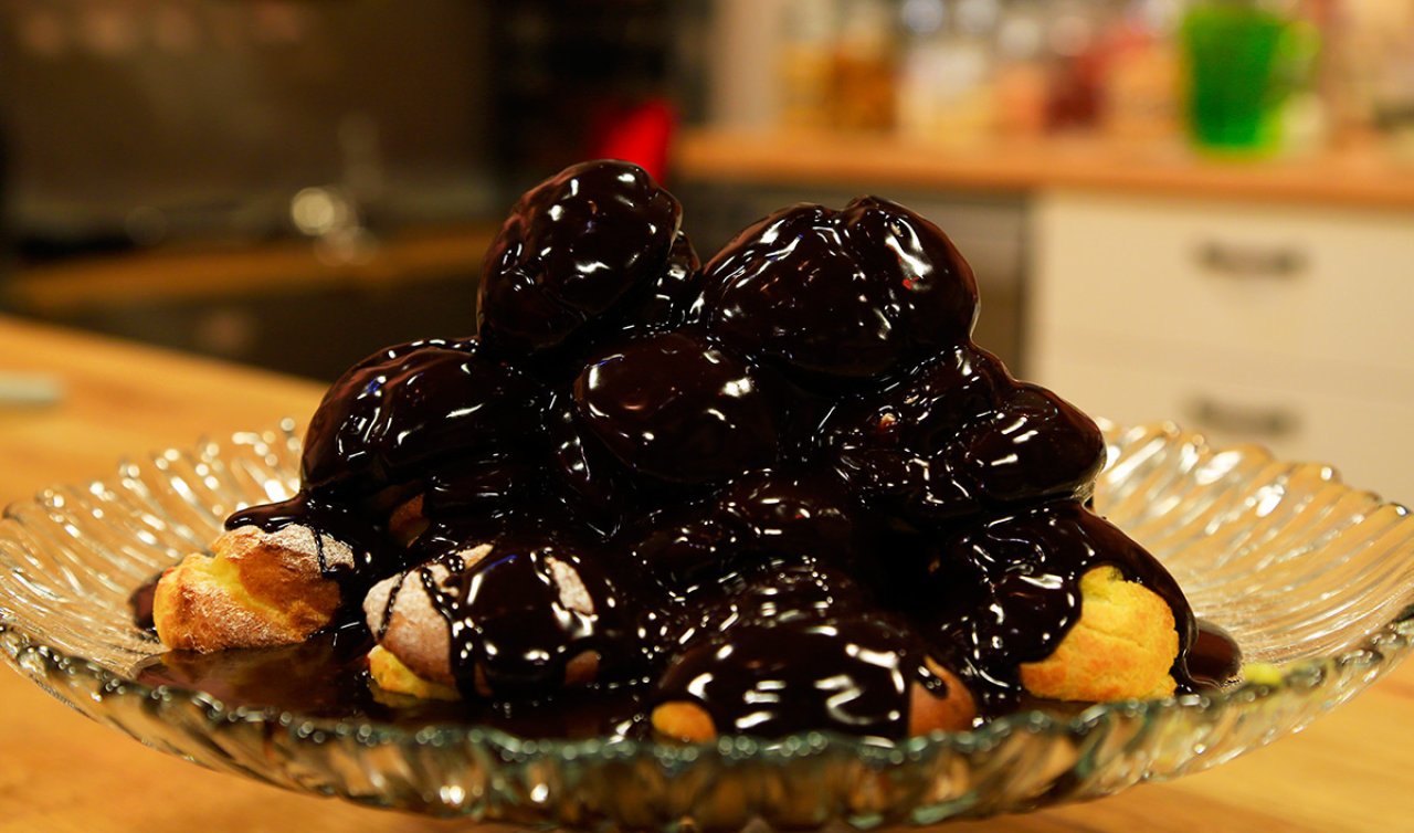 Ev yapımı profiterol tarifi! Evde profiterol nasıl yapılır?