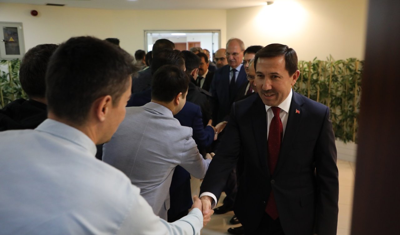 Başkan Hasan Kılca çalışma arkadaşlarıyla bayramlaştı