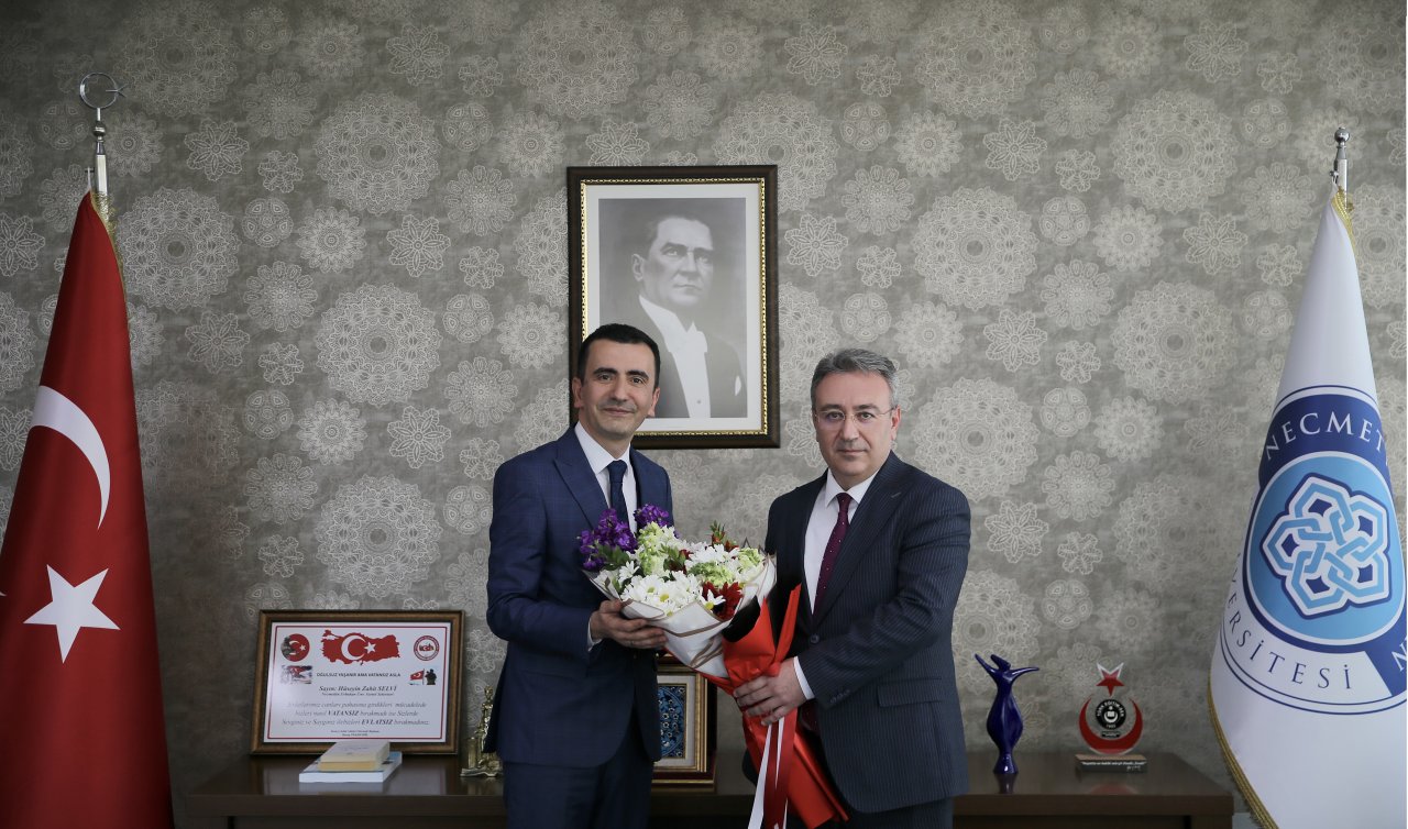Necmettin Erbakan Üniversitesinde Bayrak Değişimi