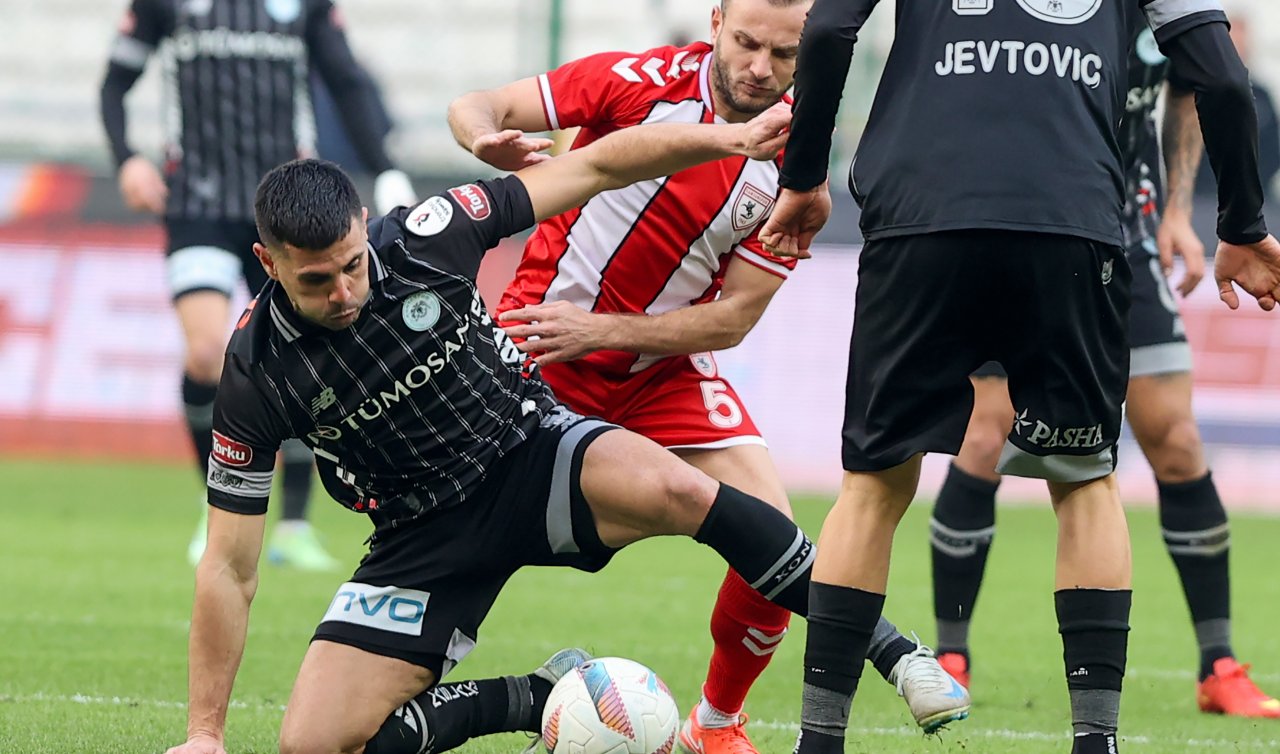 Konyaspor çift forvete mi dönüyor?