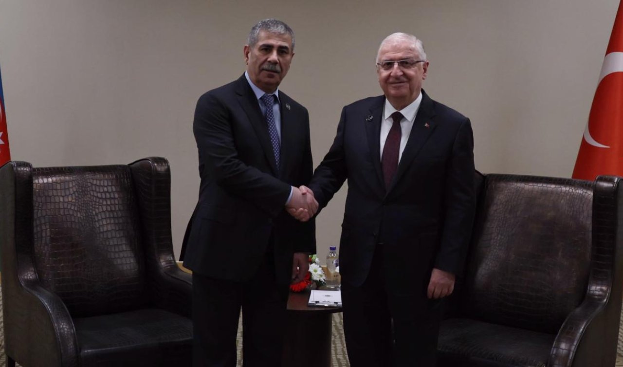  Bakan Güler Azerbaycanlı mevkidaşı Hasanov ile görüştü