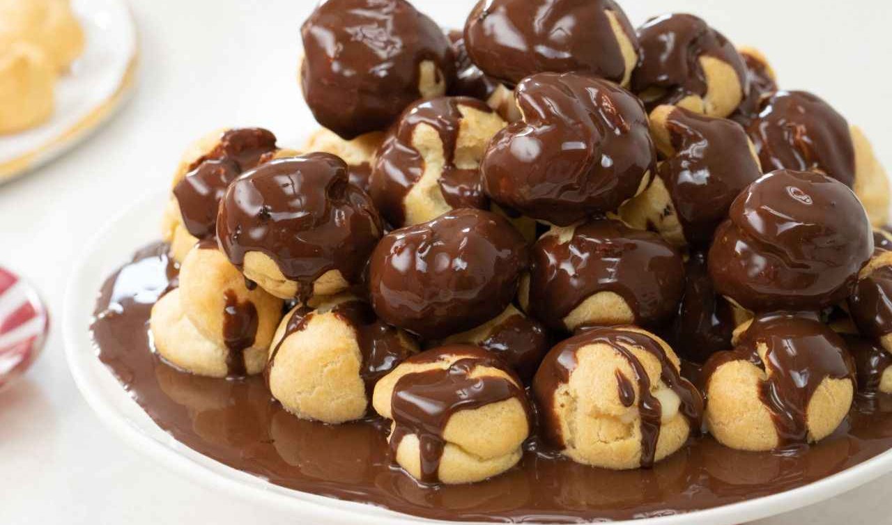 Ev yapımı profiterol tarifi! Profiterol tarifi malzemeleri nelerdir?