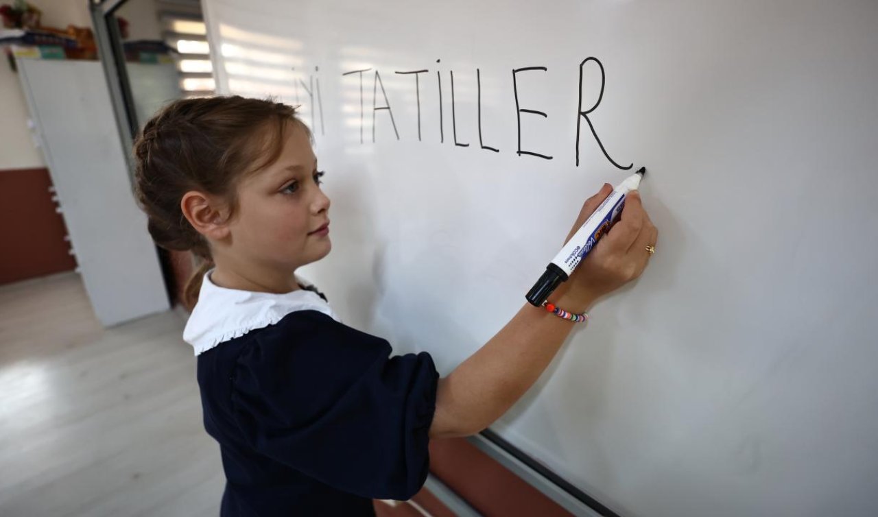 2025’te okullar erken mi kapanacak? Yaz tatili ne zaman başlayacak? Okullar ne zaman kapanıyor? Kurban Bayramı ile yaz tatili birleşecek mi?