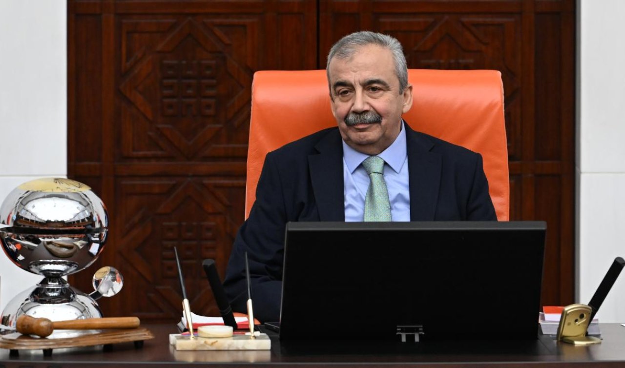 Sırrı Süreyya Önder bugün son yolculuğuna uğurlanacak