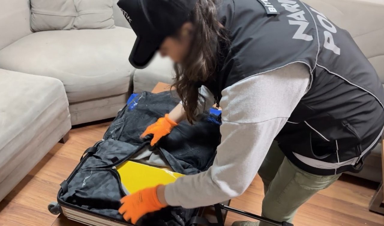 Yolcu otobüsünde 3 kilo 700 gram metamfetamin ele geçirildi