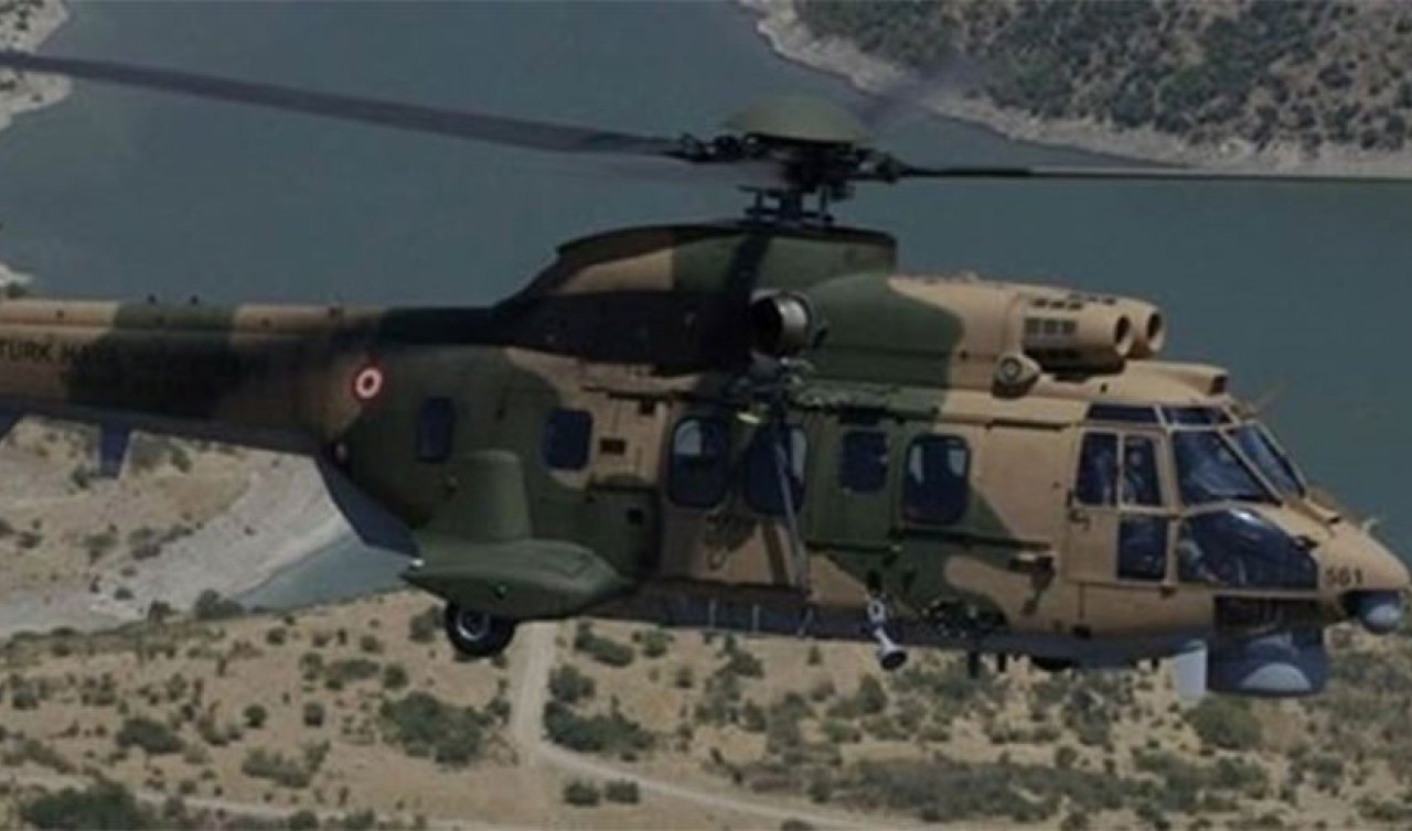 Askeri helikopter denize acil iniş yaptı