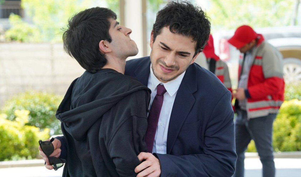 Kızılcık Şerbeti 101. Bölüm: Metehan Ölecek mi, Diziden Ayrılıyor mu?