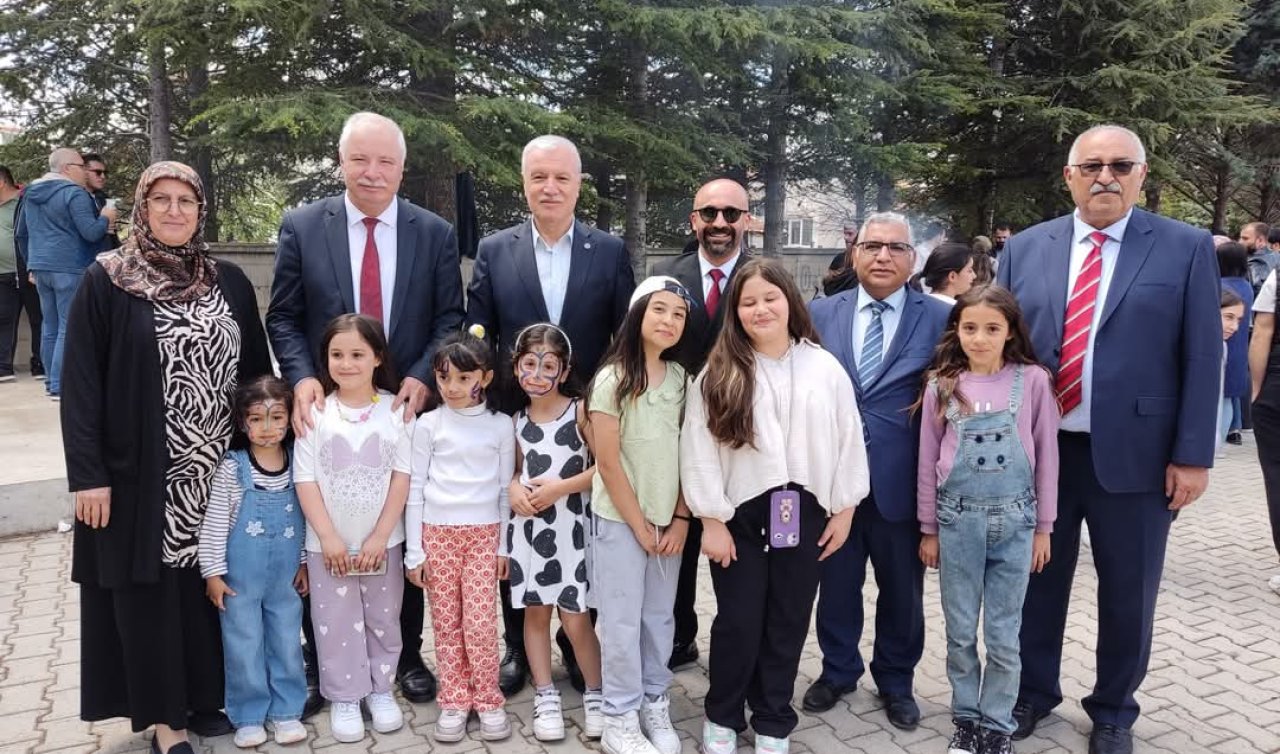 Konya’da öğrencilerden etkinlik: kermes ve yıl sonu sergisi