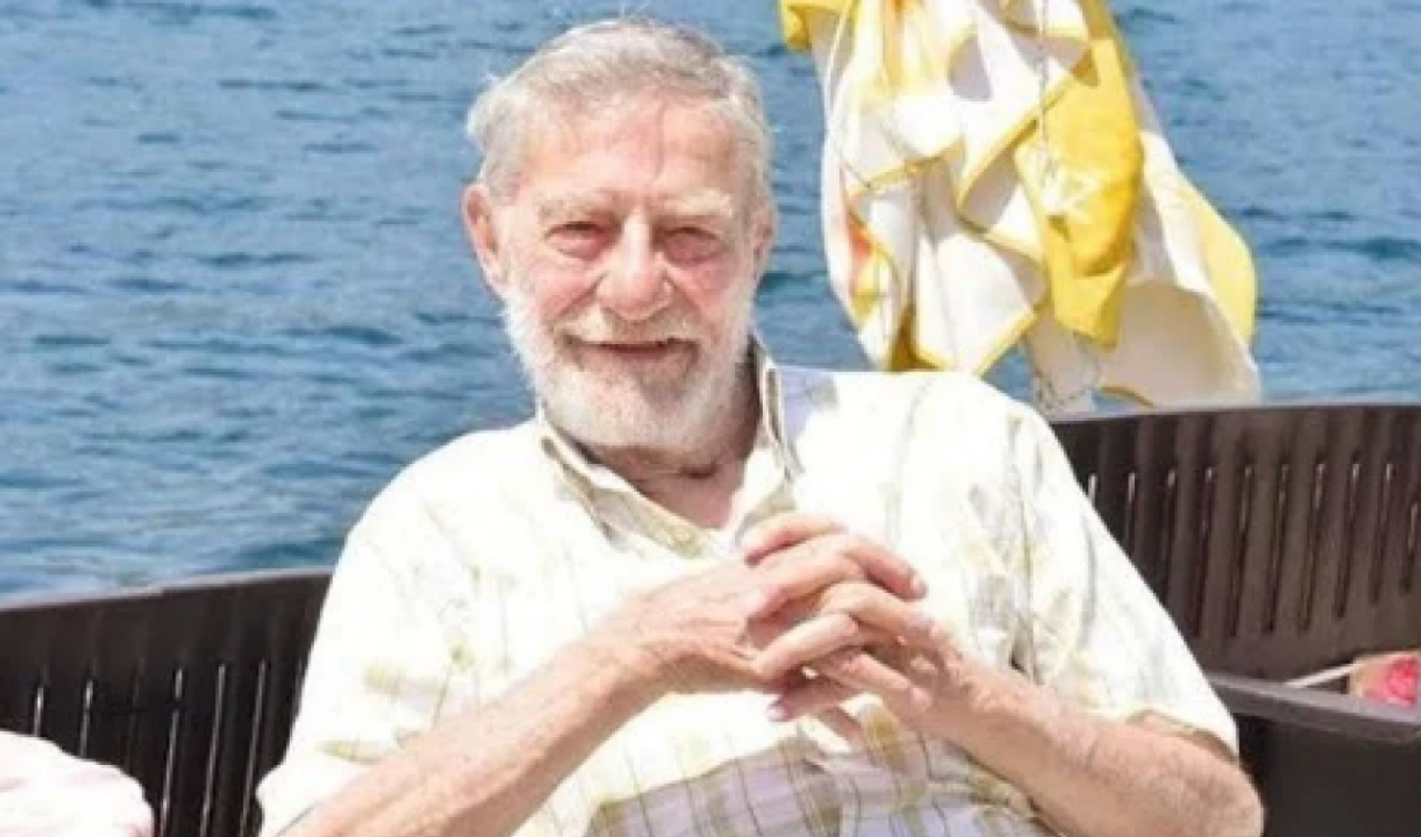 Oyuncu Ahmet Mekin hastaneye kaldırıldı